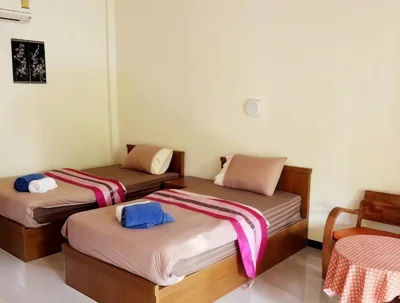 Habitación doble o con dos camas individuales con vistas al jardín — OYA International Resort Phuket 普吉岛欧雅国际度假酒店